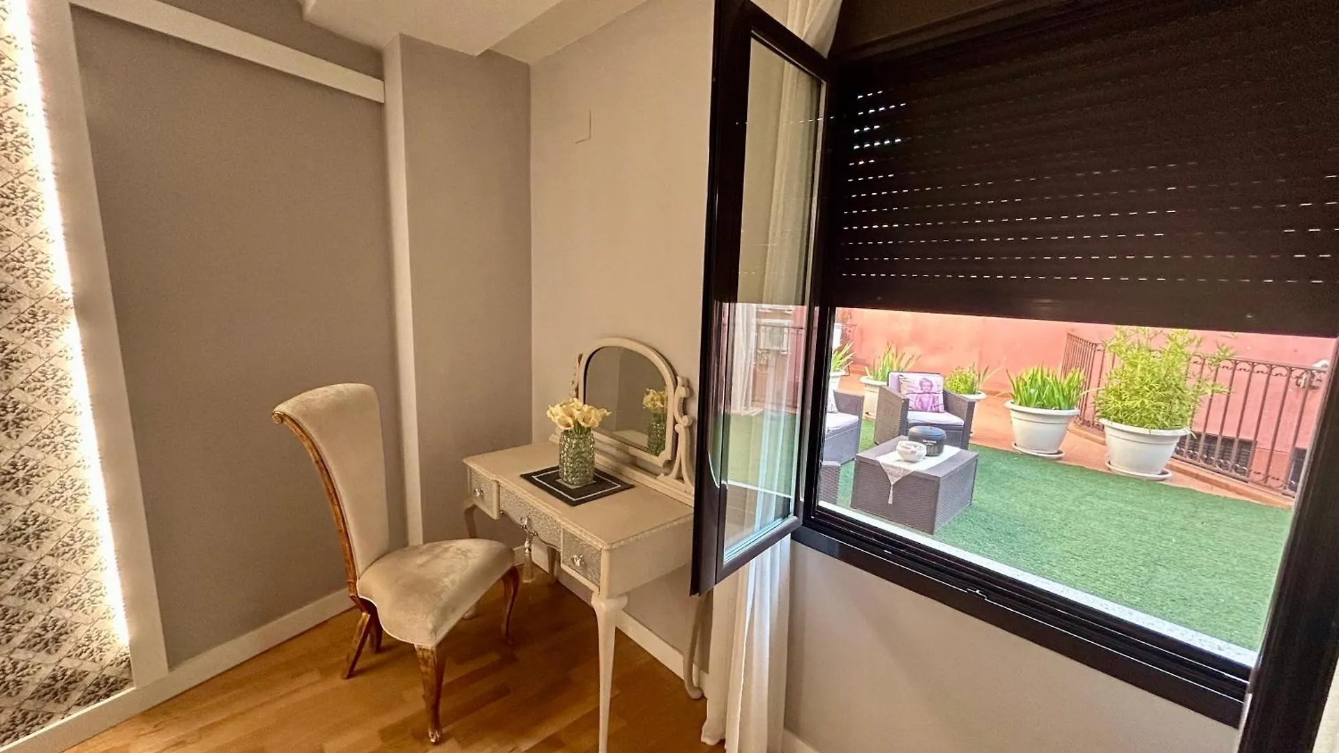 Apartamento VIP ROOMS Toledo - PARKING GRATIS - 2 HABITACIONES